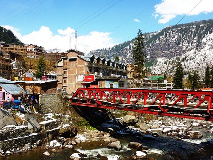 8. Old Manali
